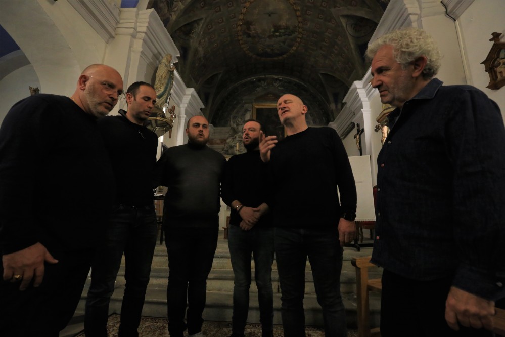 Jean-Claude Acquaviva, François Aragni, Jean-Do Bianco, Petr'Antò Casta, Paul Giansily, Maxime Vuillamier ont fait revivre l'histoire d'A Filetta.